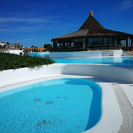 Rocas Del Mar Costa Del Silencio